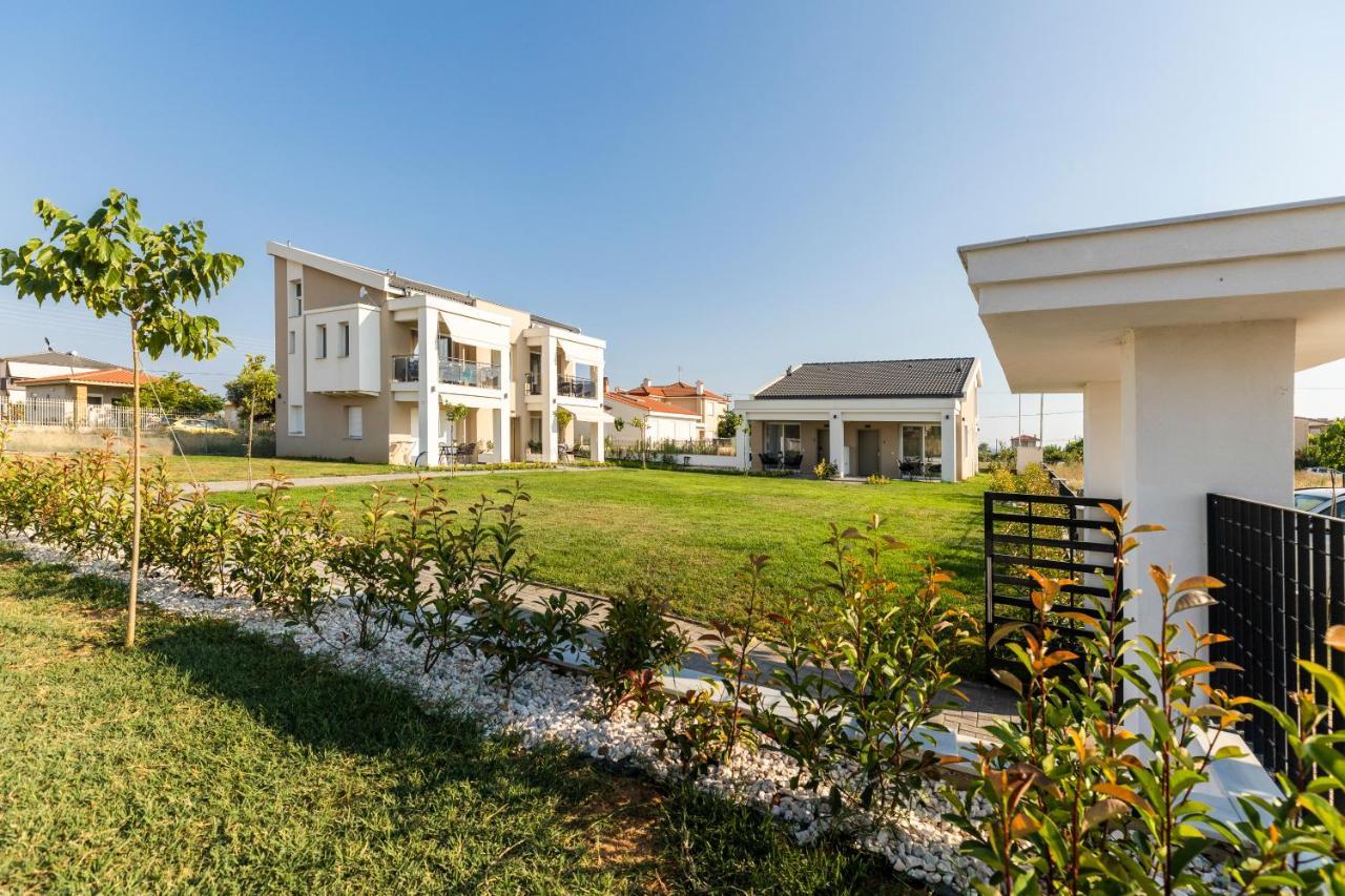 Bianco Mare Studios-Apartments Kalyves Polygyrou Exteriör bild
